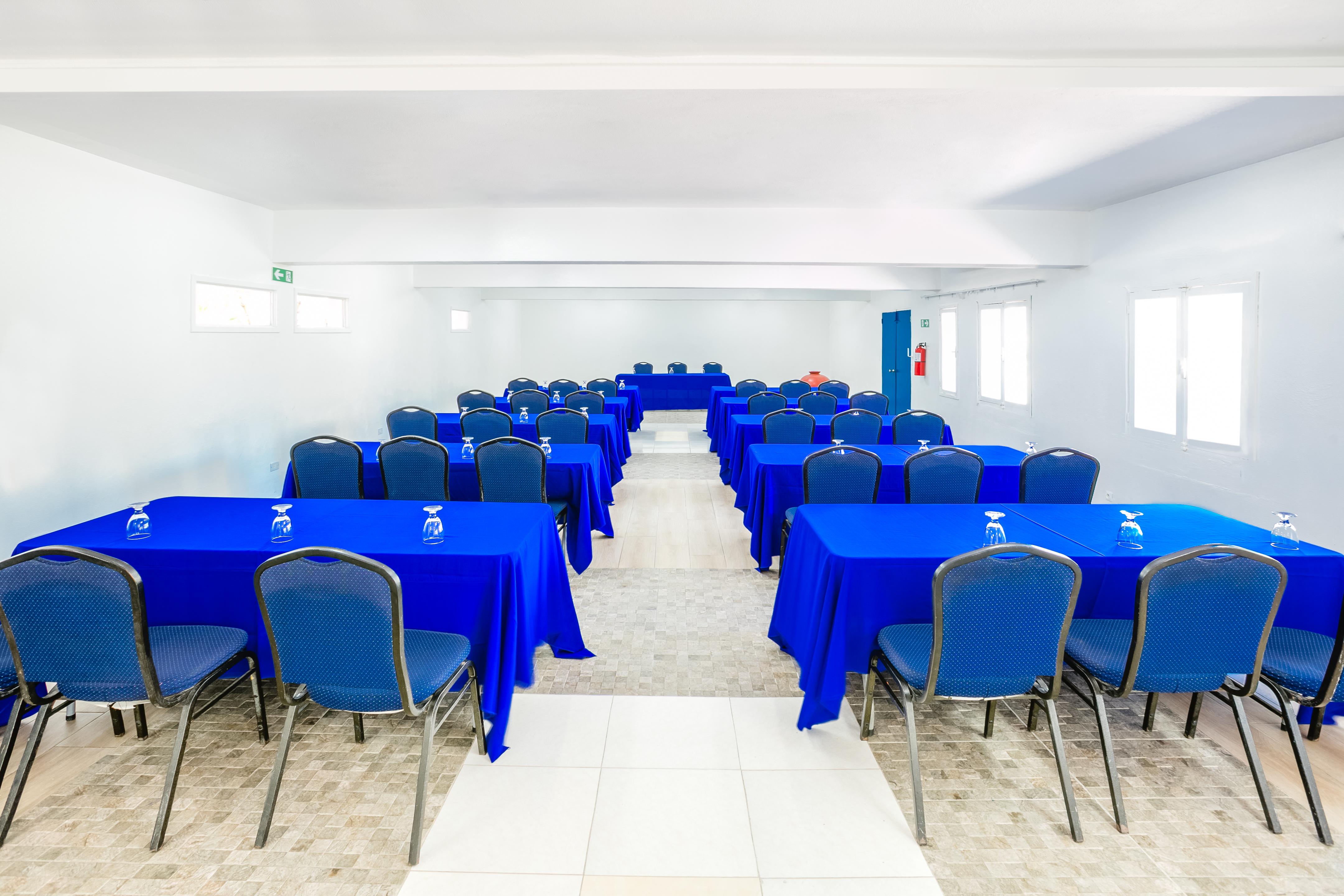 Royal Decameron Indigo Montrouis Εξωτερικό φωτογραφία