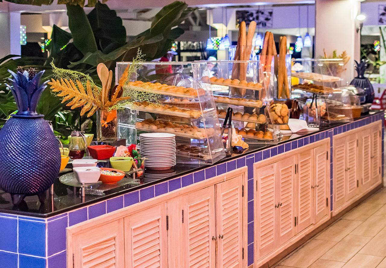 Royal Decameron Indigo Montrouis Εξωτερικό φωτογραφία