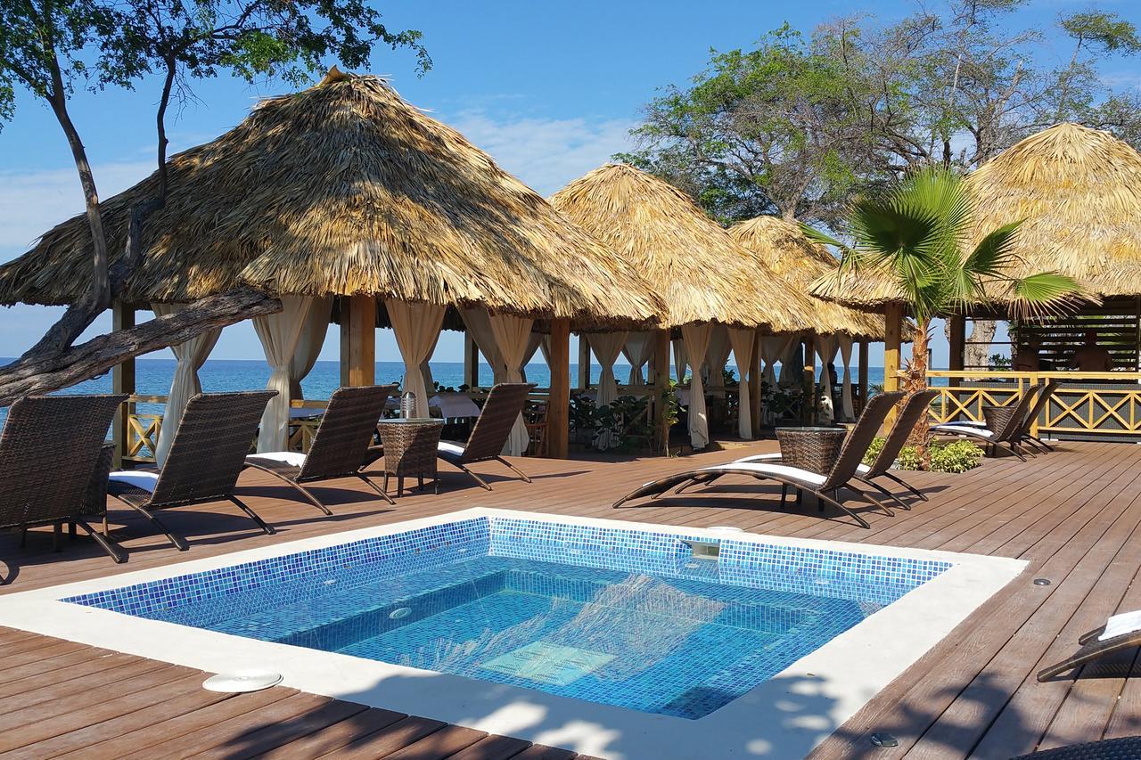 Royal Decameron Indigo Montrouis Εξωτερικό φωτογραφία