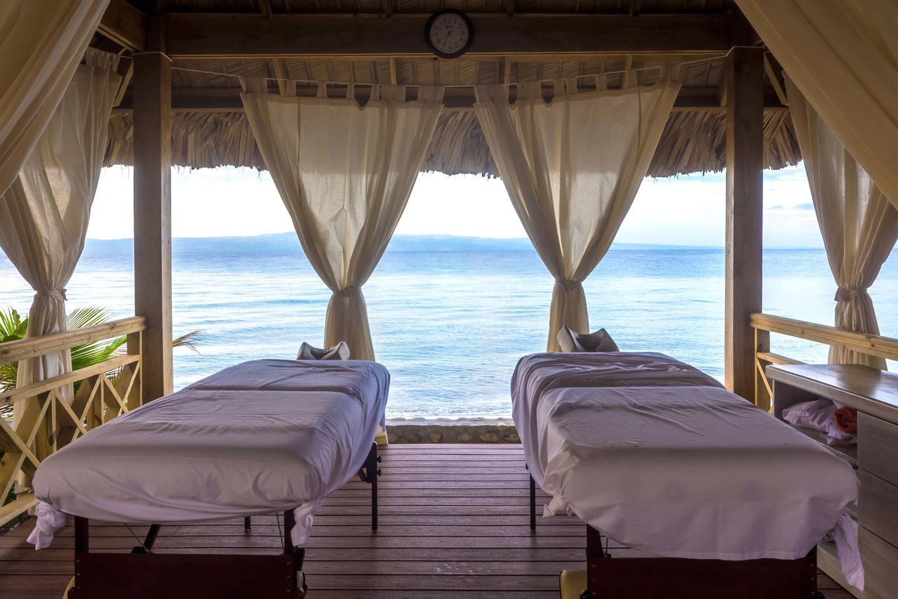 Royal Decameron Indigo Montrouis Εξωτερικό φωτογραφία